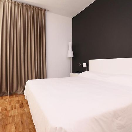 Hotel Aleramo Asti Esterno foto